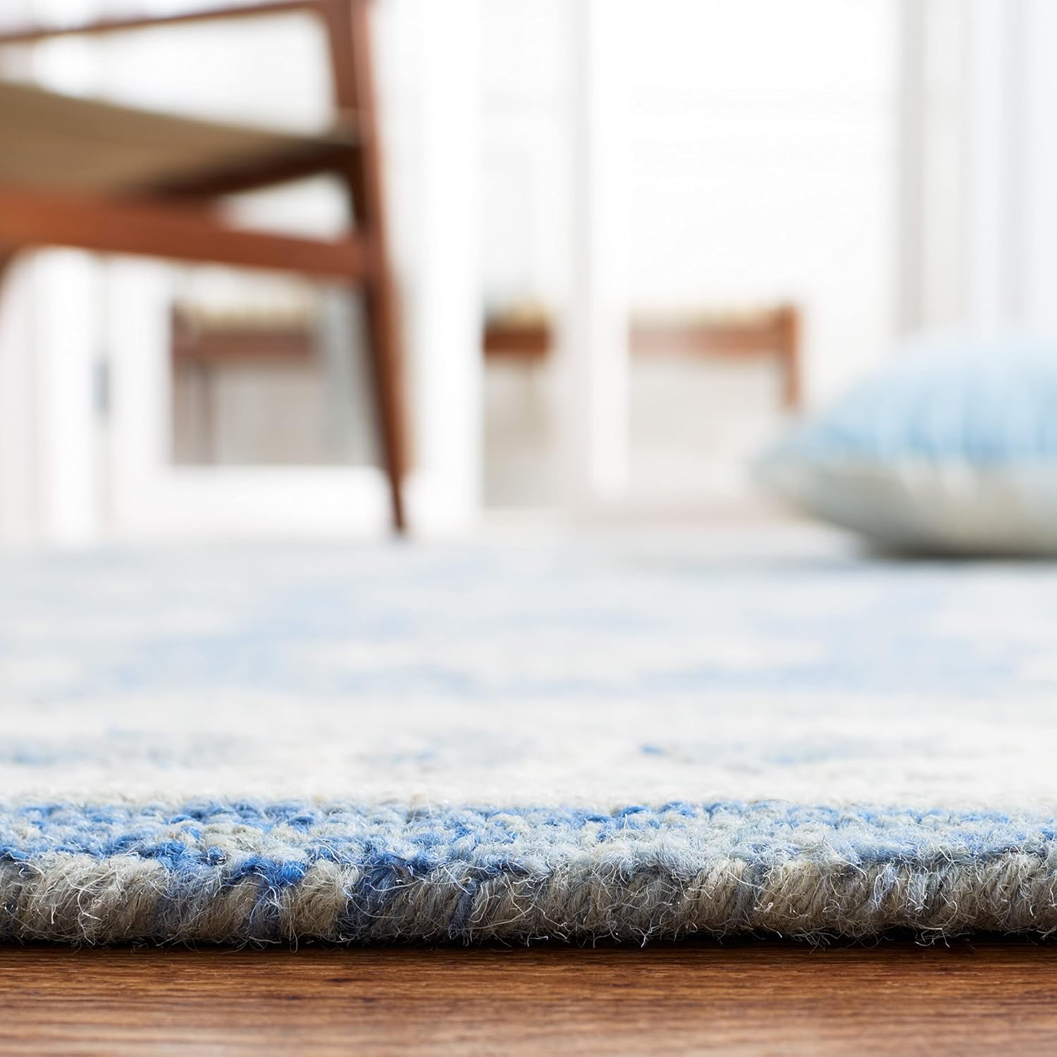 Handmade Wool Micro-Loop Accent Rug